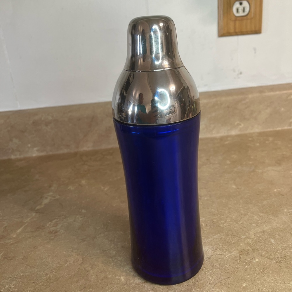 Vintage Wovo Stainless Steel & Acrylic Cobalt Blue Cocktail Shaker